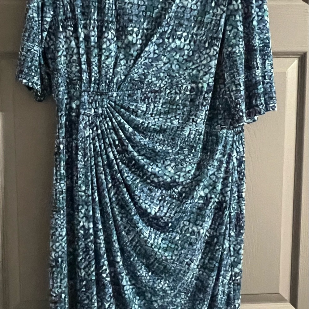 Northstyle polyester midi dress size 18. Work. Casual. Modest.